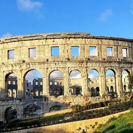 Vakantiehuis Kascuni A5 *